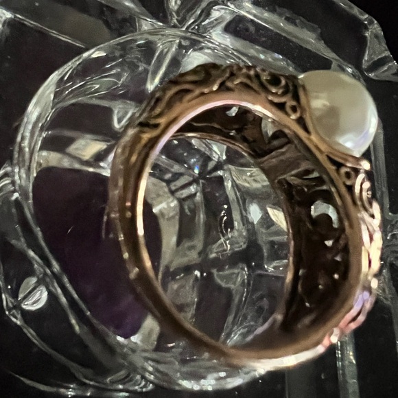 Vintage style pearl ring gold plated size 7 - Picture 3 of 3